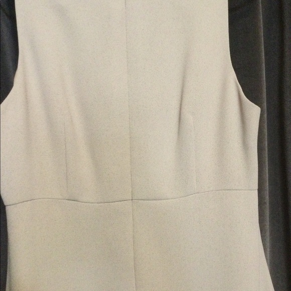 Full length Nicole Milller beige/nude crepe dress - Picture 5 of 7